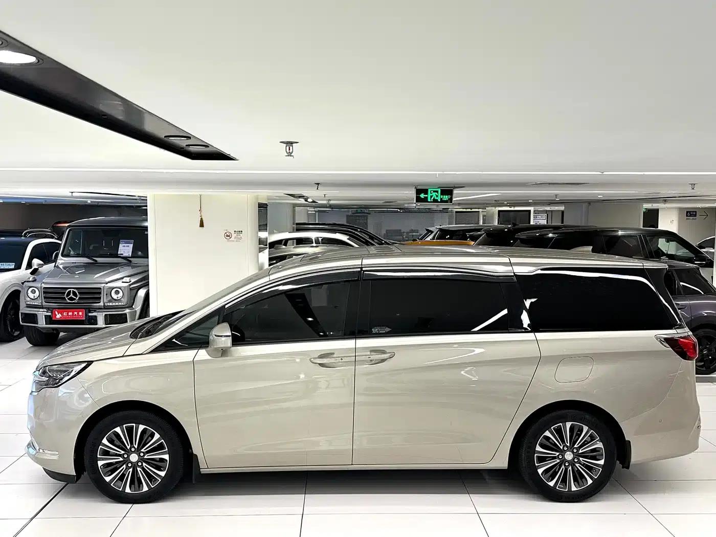 Buick GL8 2022 ES Avantgarde 653T Luxury — миниатюра 4