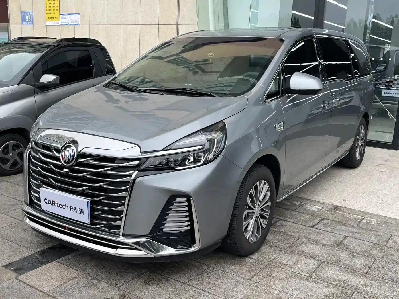 Buick GL8 2023 Land Business Class 652T Luxury — миниатюра 1