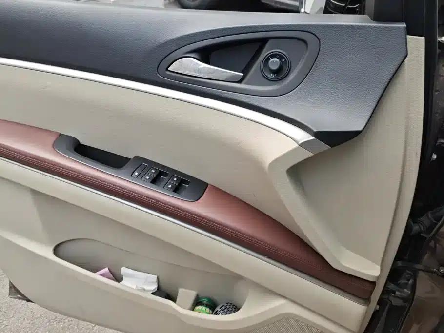 Buick GL8 2017 25S Premium Edition (National V Emission Standard) — миниатюра 7