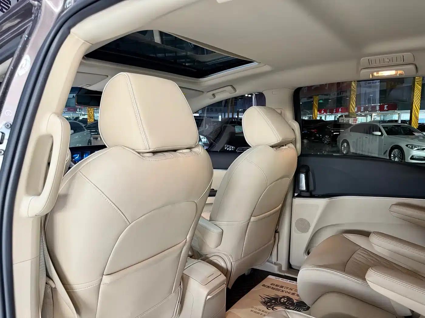 Buick GL8 2023 Facelift Land Business Class Luxury Edition — миниатюра 26