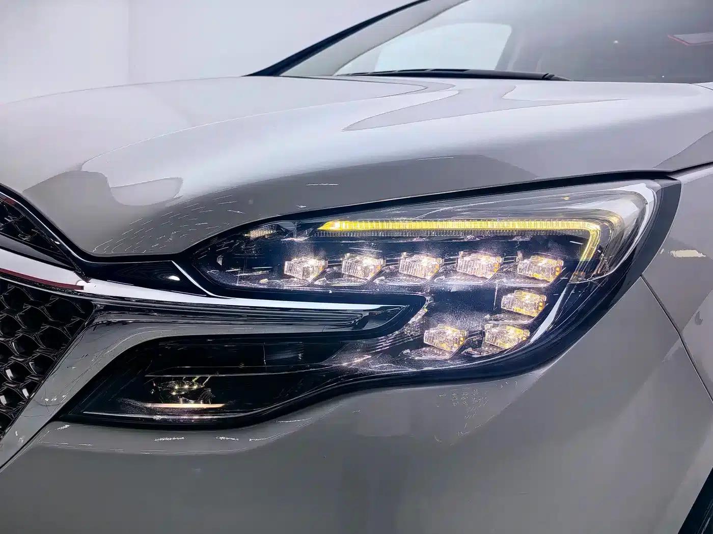 Buick GL8 2021 ES Avantgarde 653T Comfort — миниатюра 24