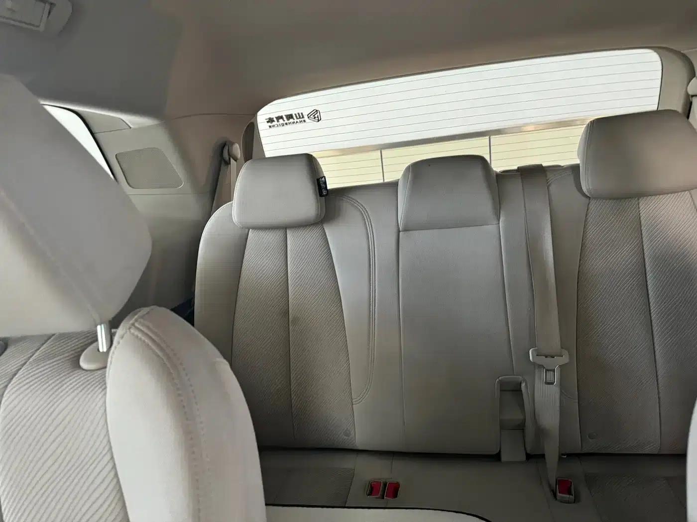 Buick GL8 2022 Land Business Class 652T Comfort — миниатюра 19