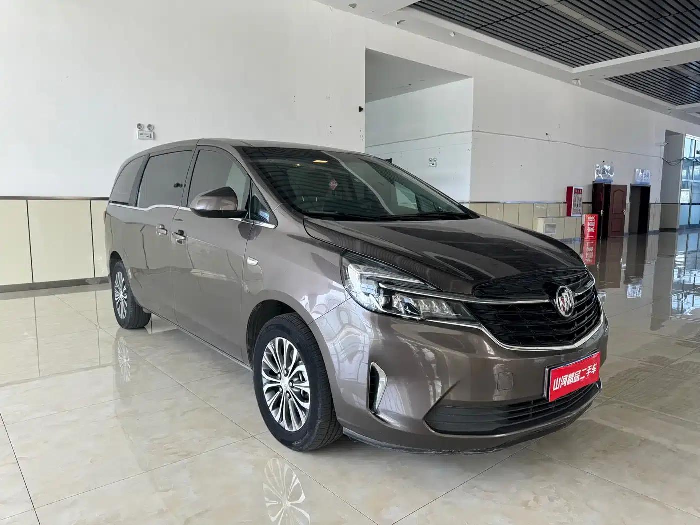 Buick GL8 2022 Land Business Class 652T Comfort — миниатюра 9