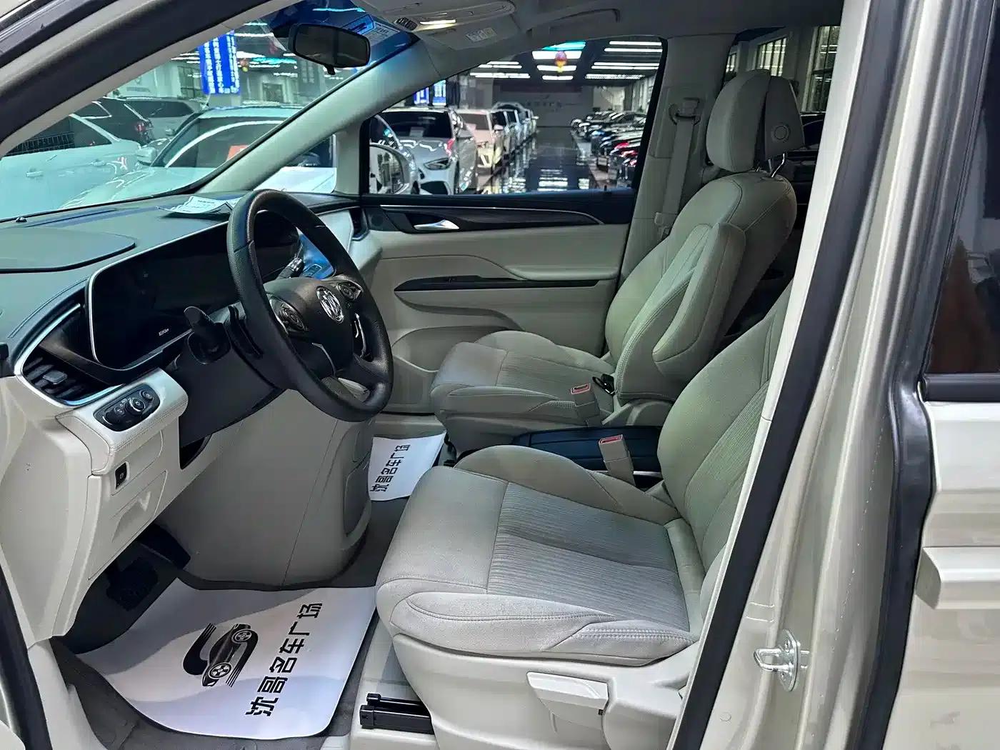 Buick GL8 2021 ES Avantgarde 653T Comfort — миниатюра 4