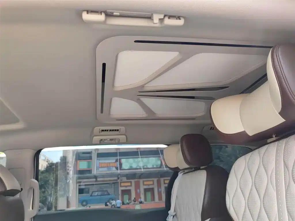 Buick GL8 2021 Land Business Class 652T Comfort — миниатюра 14