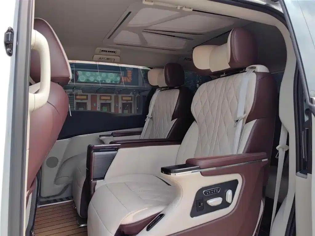 Buick GL8 2021 Land Business Class 652T Comfort — миниатюра 6