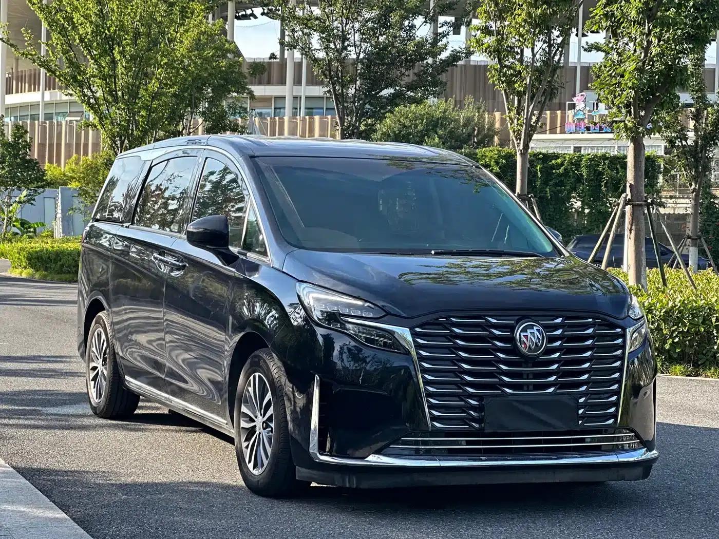 Buick GL8 2023 ES Luxury Comfort Edition — миниатюра 3