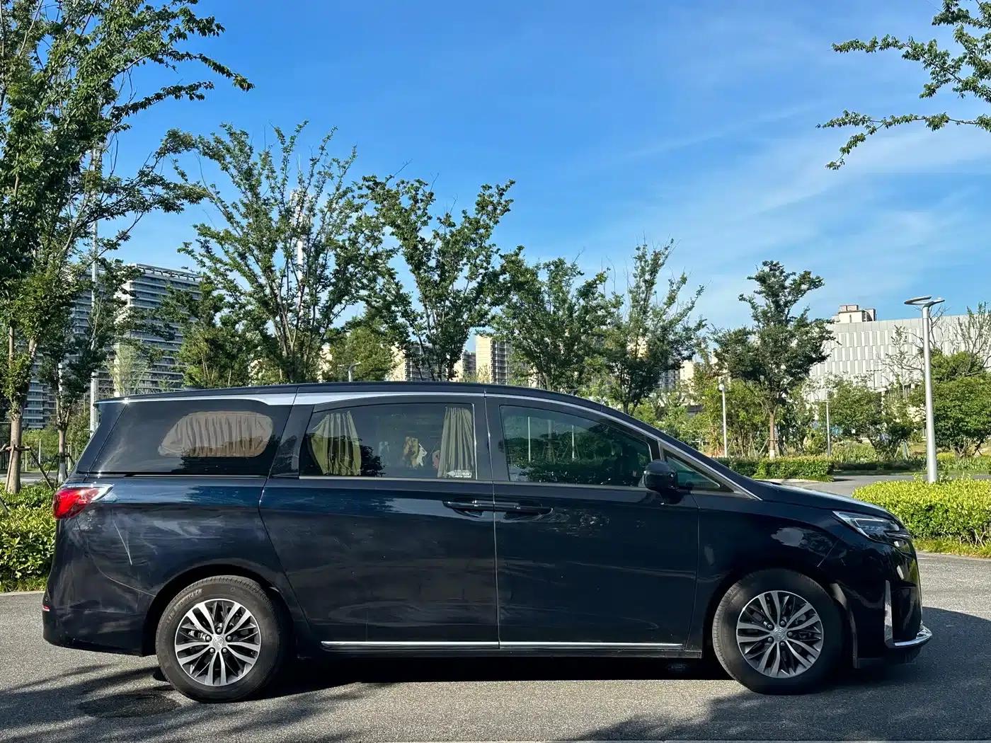Buick GL8 2023 ES Luxury Comfort Edition — миниатюра 7