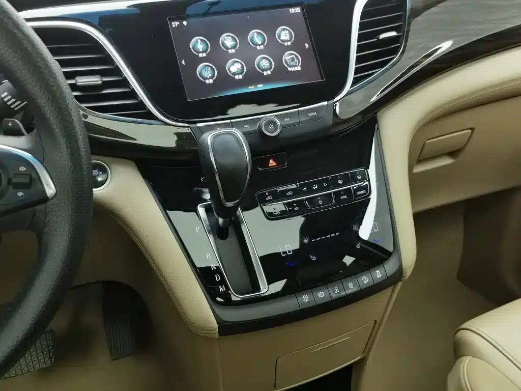 Buick GL8 2017 ES 28T Luxury Edition (National V Emission Standard) — миниатюра 13