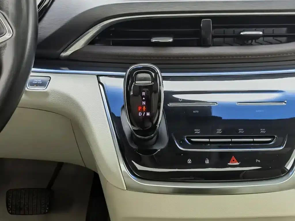 Buick GL8 2021 Land Business Class 652T Luxury — миниатюра 13