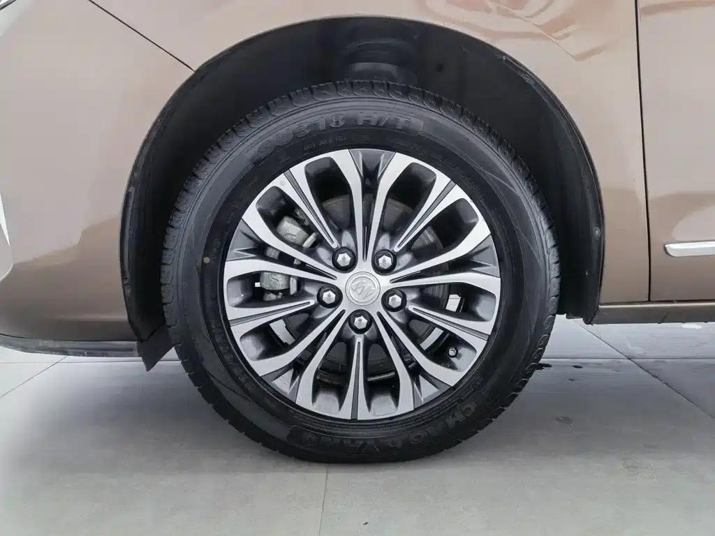 Buick GL8 2021 Land Business Class 652T Luxury — миниатюра 17
