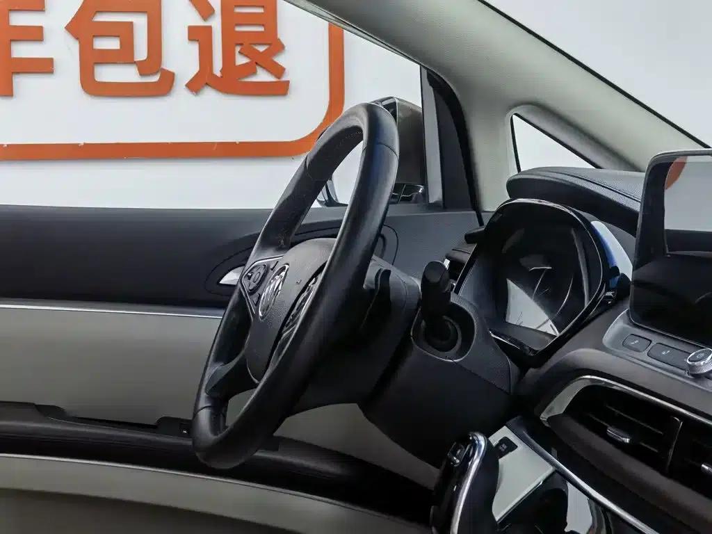 Buick GL8 2021 Land Business Class 652T Luxury — миниатюра 22