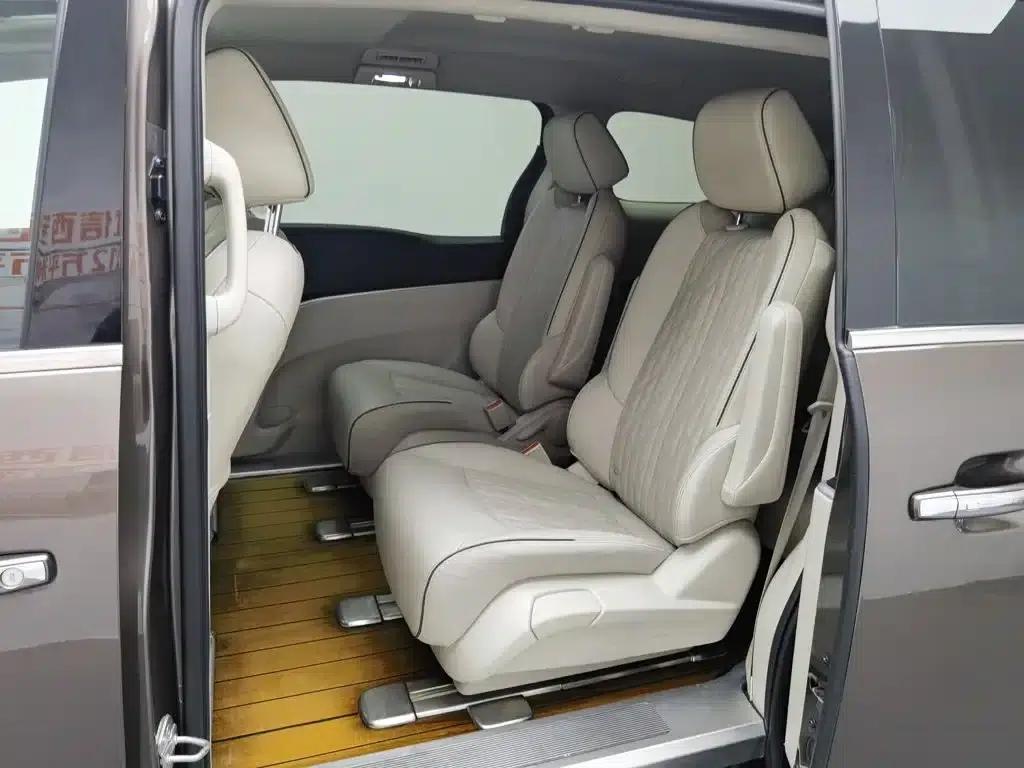 Buick GL8 2022 Land Business Class 652T Luxury — миниатюра 15