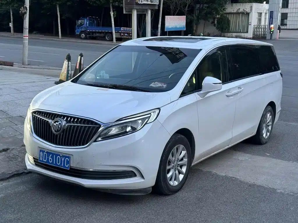 Buick GL8 2017 ES 28T Comfort Model (National V Emission Standard) — миниатюра 1