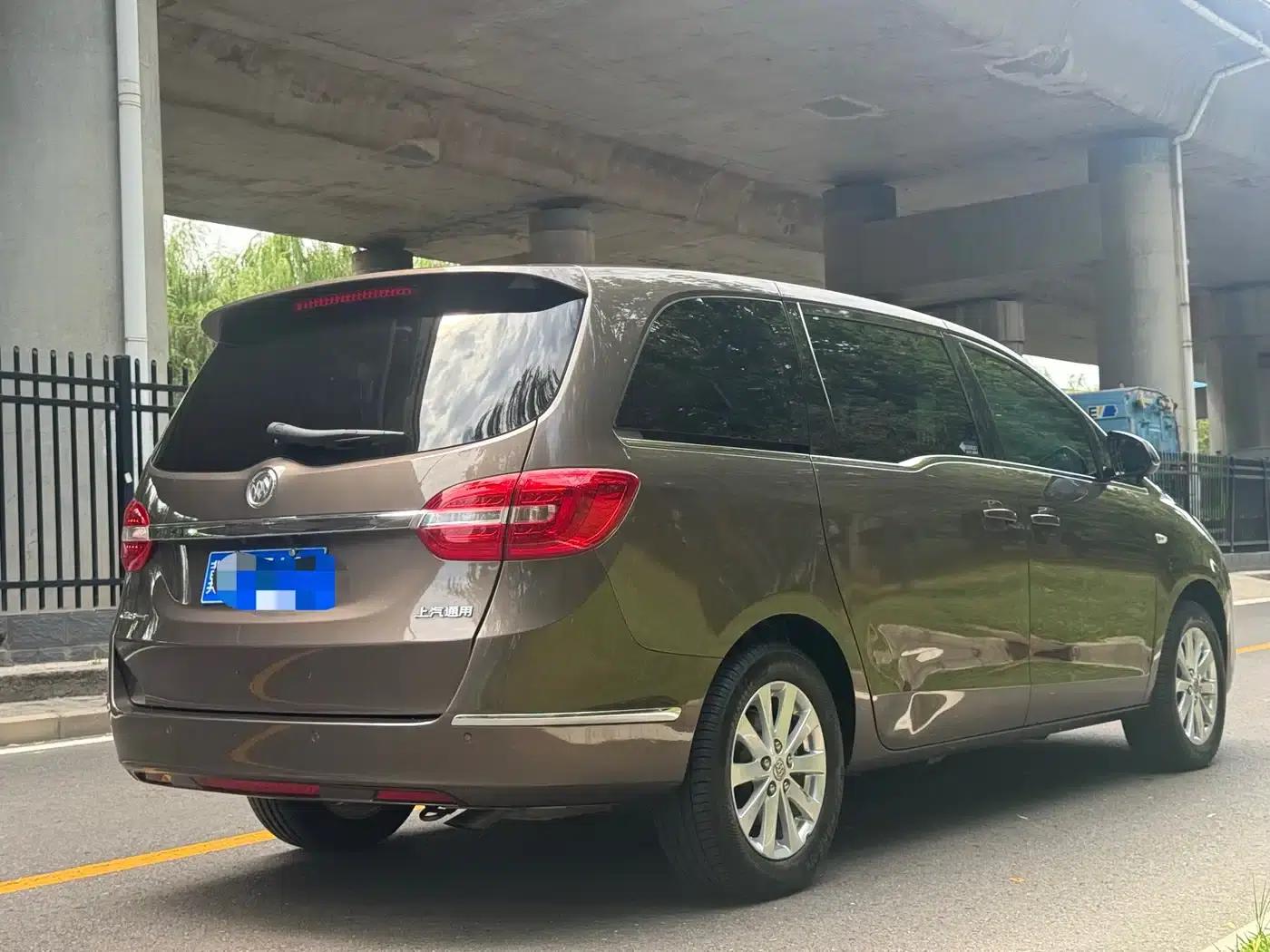 Buick GL8 2017 25S Comfort Model (National V Emission Standard) — миниатюра 6