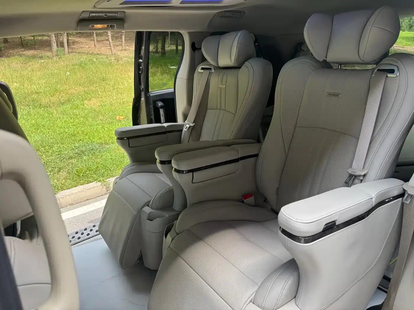 Buick GL8 2017 25S Comfort Model (National V Emission Standard) — миниатюра 10