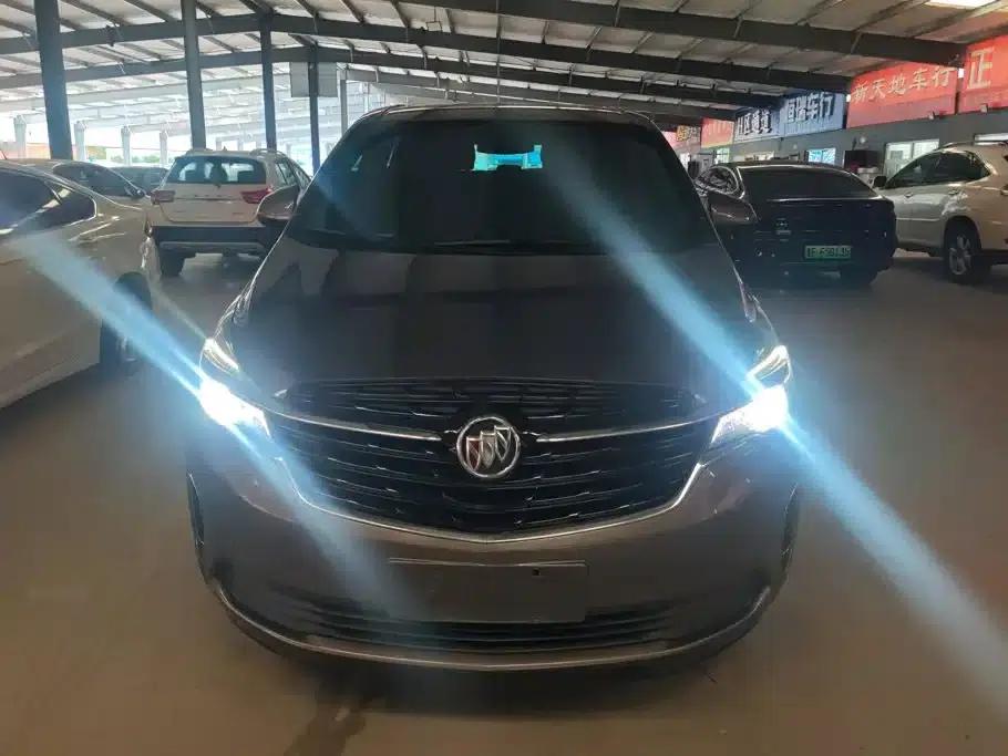 Buick GL8 2021 Land Business Class 652T Comfort — миниатюра 2
