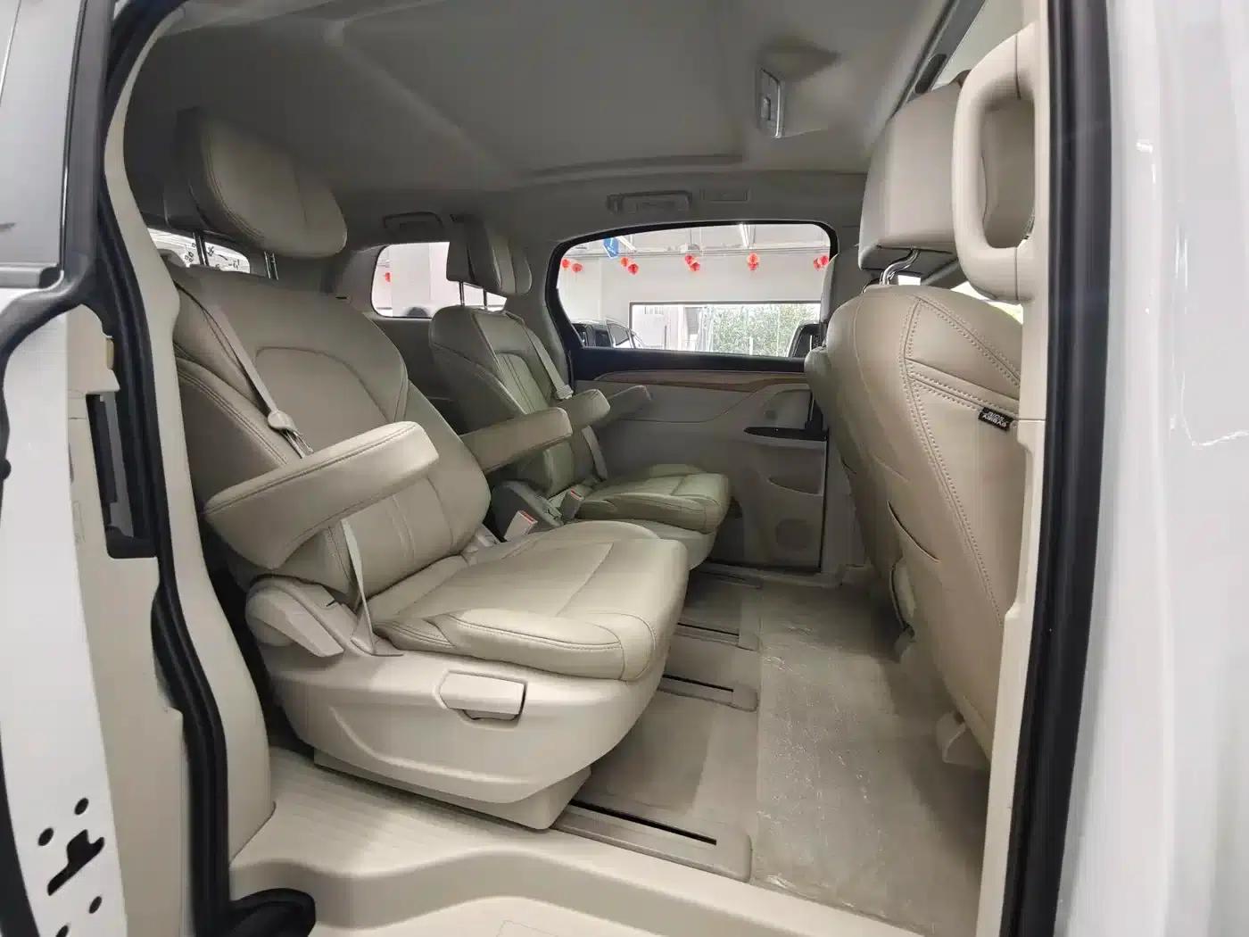 Buick GL8 2017 ES 28T Comfort Model (National V Emission Standard) — миниатюра 14