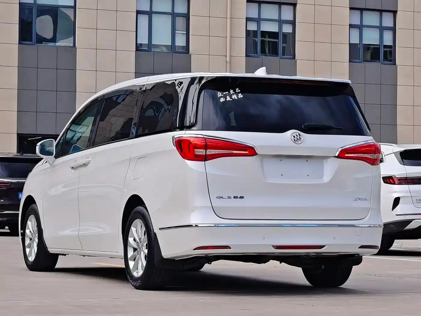 Buick GL8 2017 ES 28T Comfort Model (National V Emission Standard) — миниатюра 5
