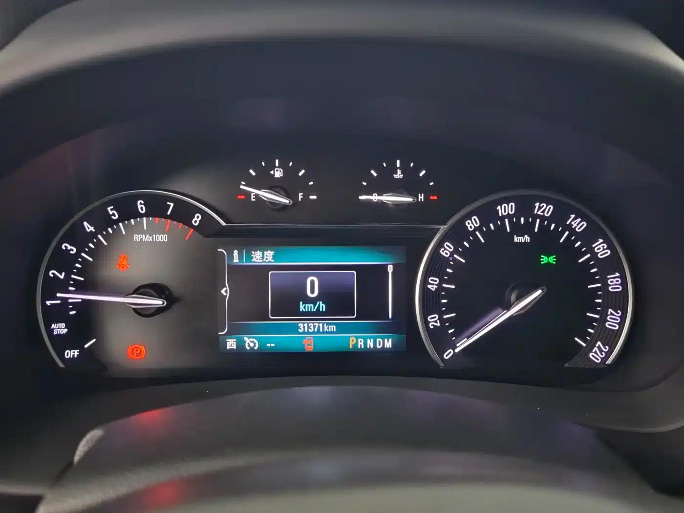 Buick GL8 2017 ES 28T Comfort Model (National V Emission Standard) — миниатюра 8