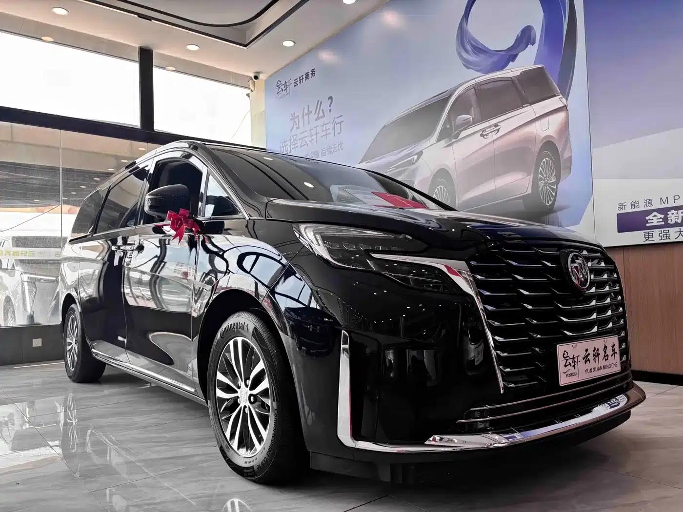 Buick GL8 2023 ES Luxury Comfort Edition — миниатюра 3