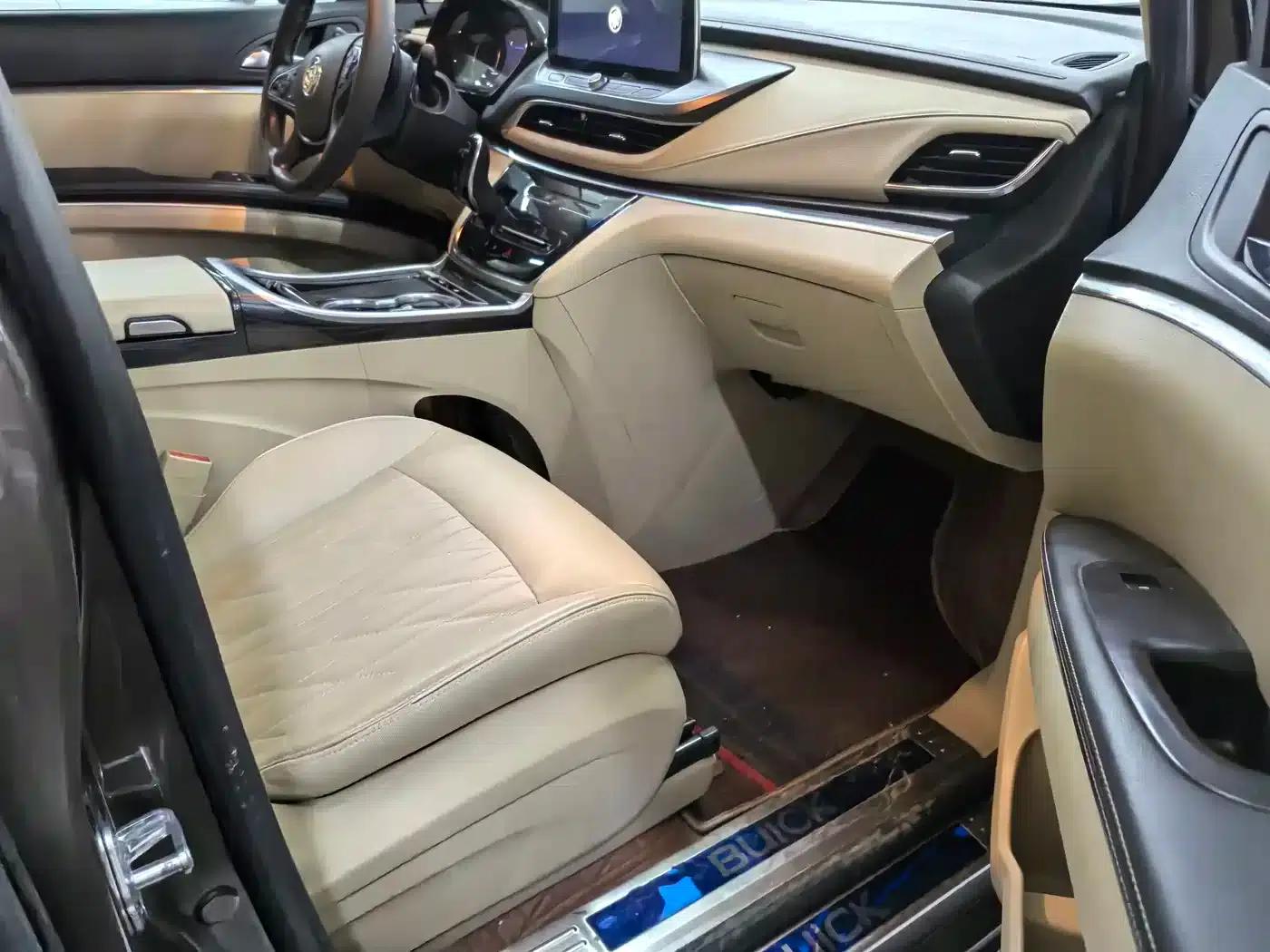 Buick GL8 2022 Land Business Class 652T Luxury — миниатюра 11