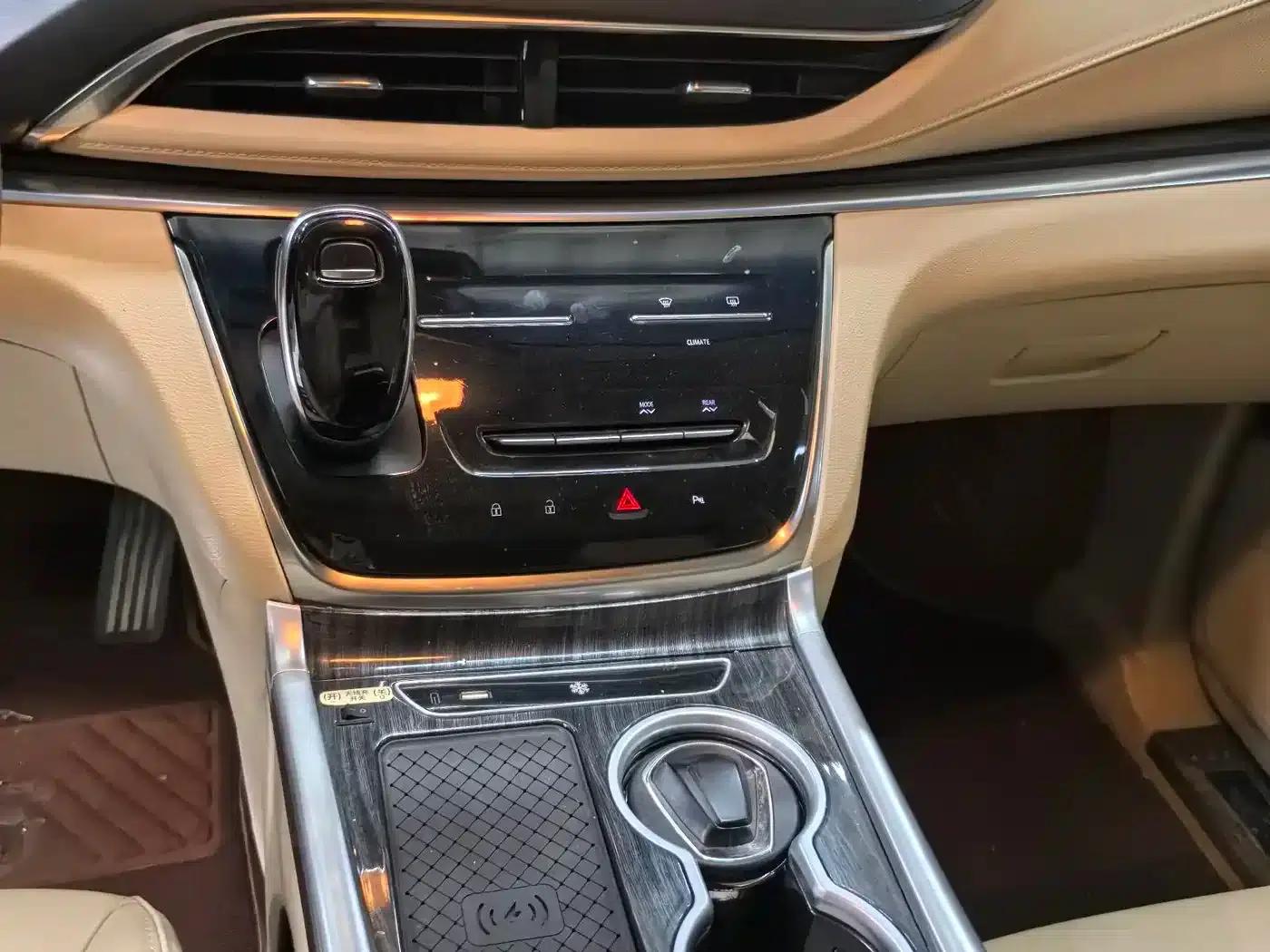 Buick GL8 2022 Land Business Class 652T Luxury — миниатюра 13