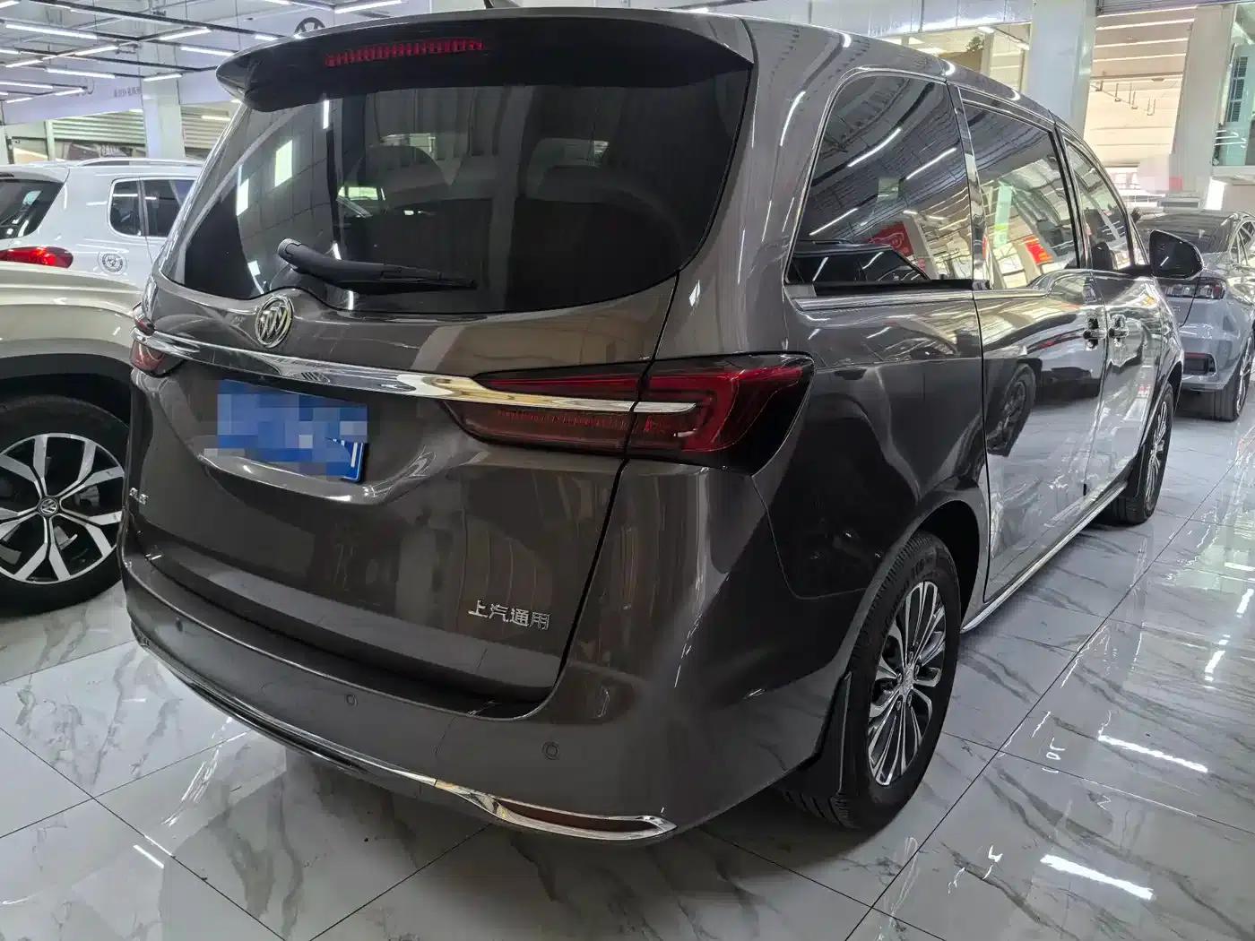 Buick GL8 2022 Land Business Class 652T Luxury — миниатюра 6