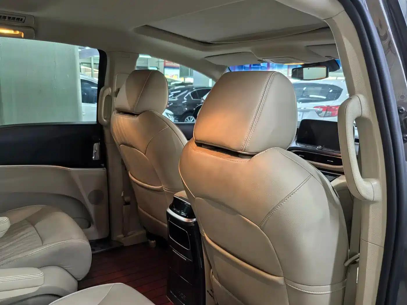 Buick GL8 2022 Land Business Class 652T Luxury — миниатюра 9