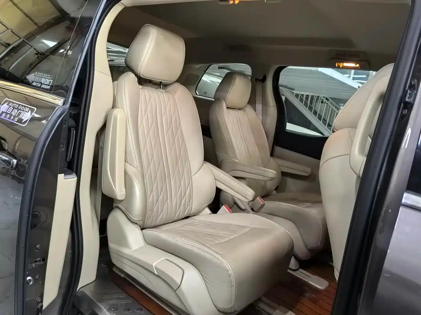 Buick GL8 2022 Land Business Class 652T Luxury — миниатюра 10