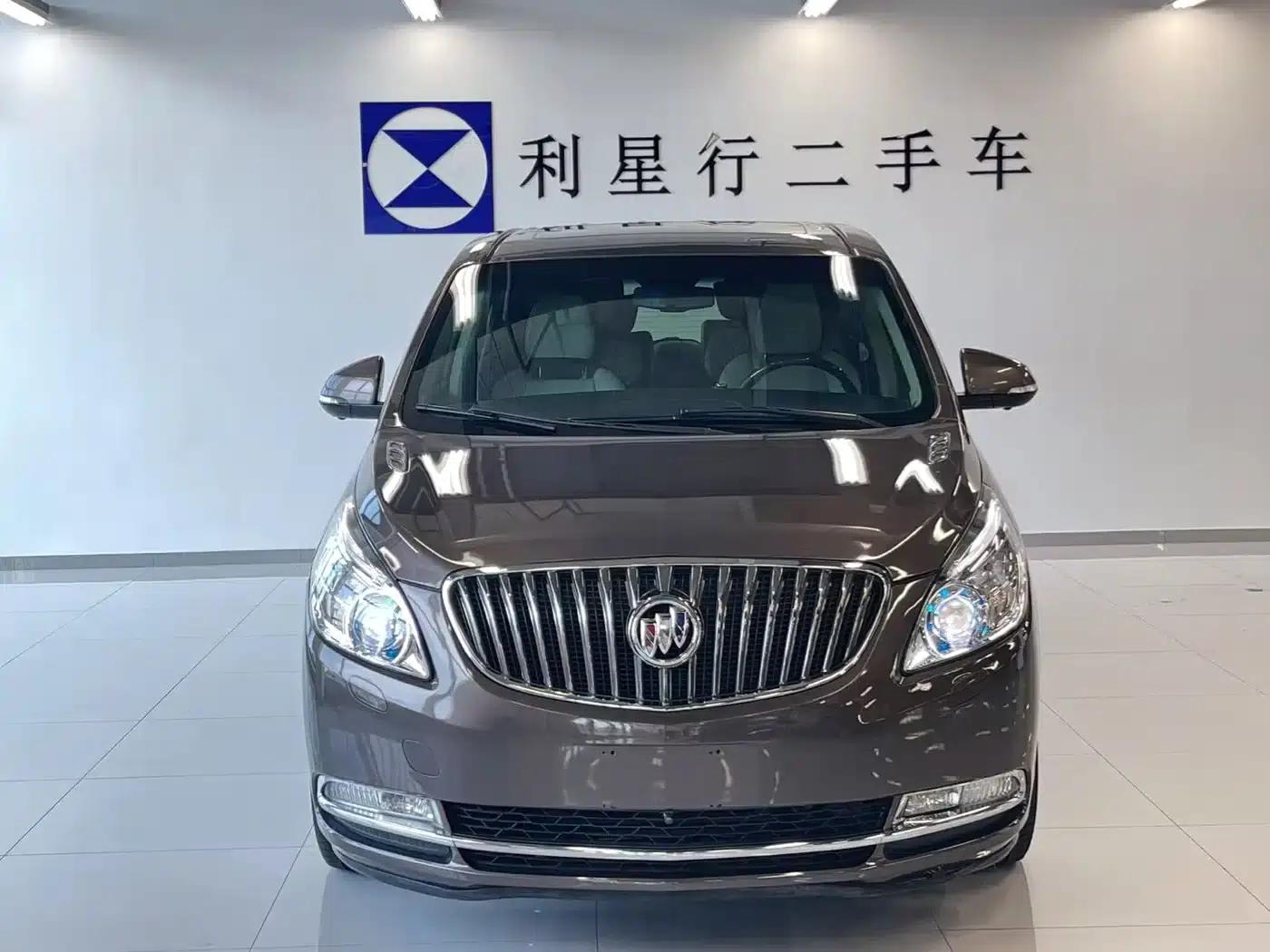 Buick GL8 2014 2.4L LT Luxury Business Executive Edition — миниатюра 2