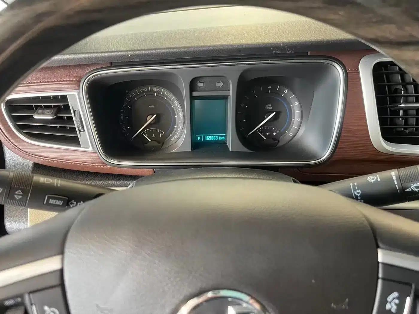 Buick GL8 2014 2.4L LT Luxury Business Executive Edition — миниатюра 7