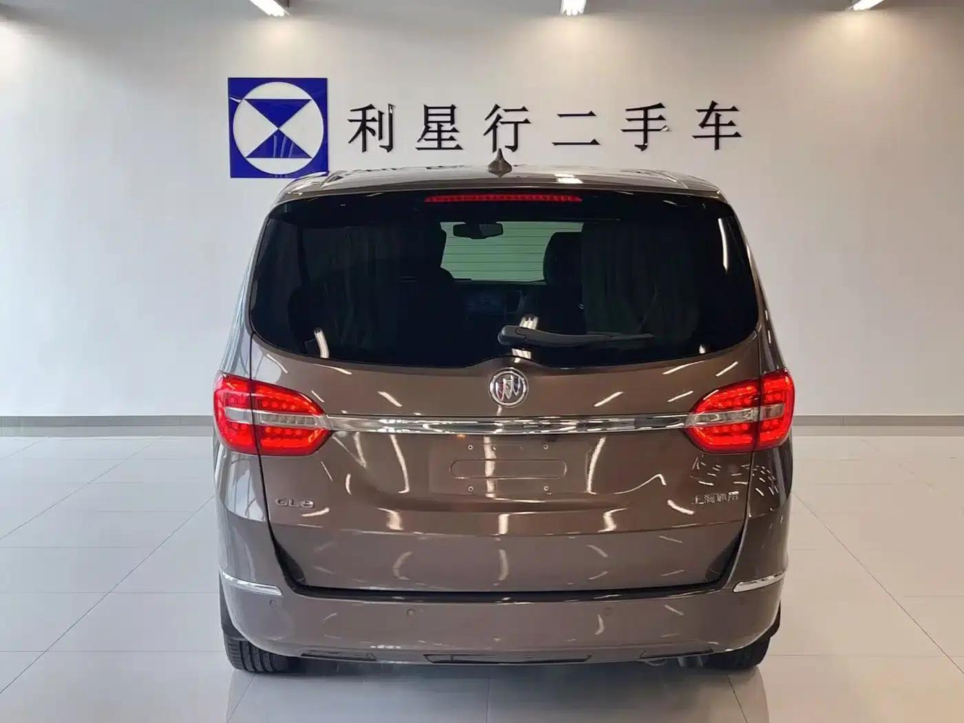 Buick GL8 2014 2.4L LT Luxury Business Executive Edition — миниатюра 8