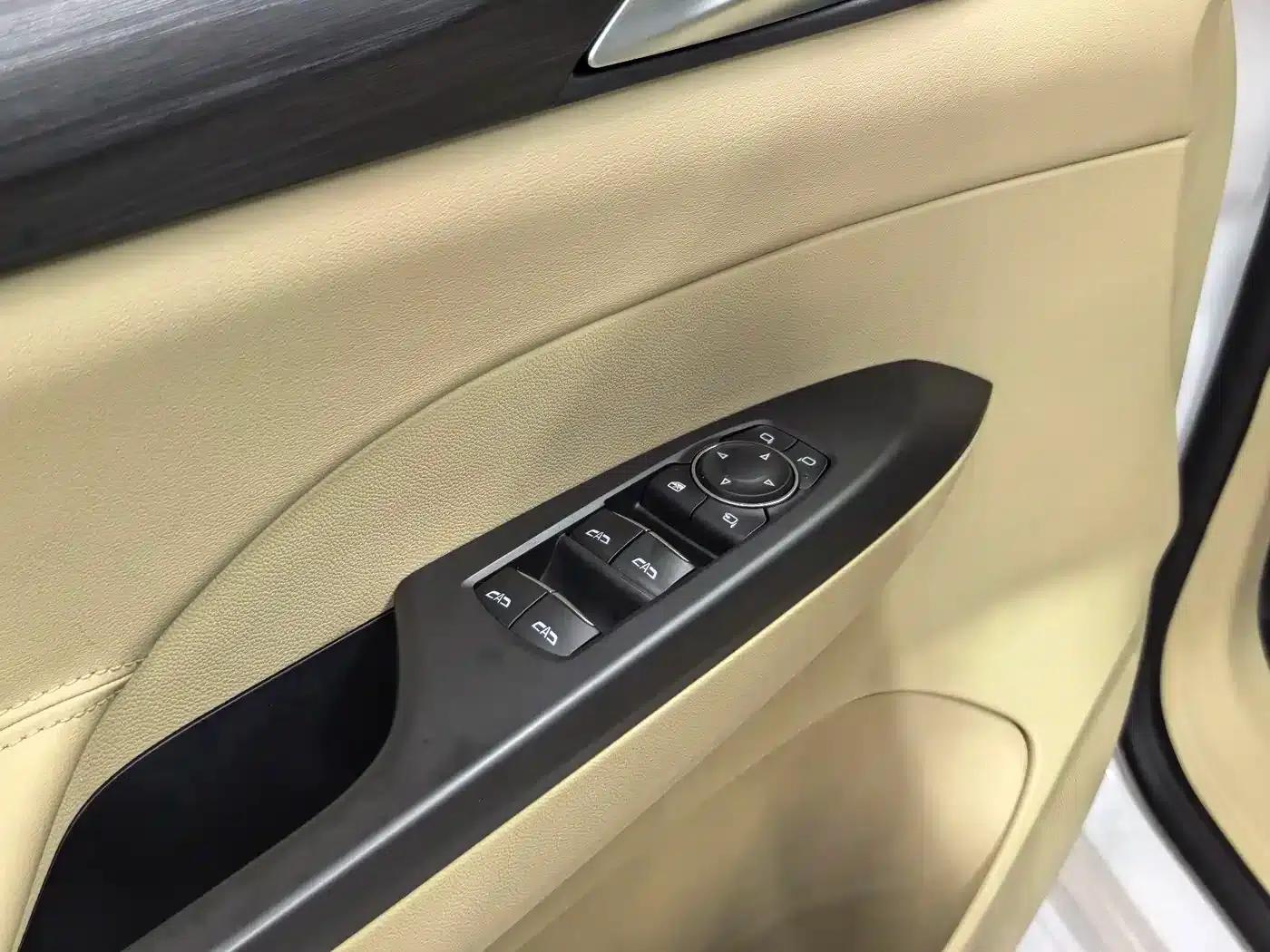 Buick GL8 2022 ES Avantgarde 653T Premium Edition — миниатюра 15