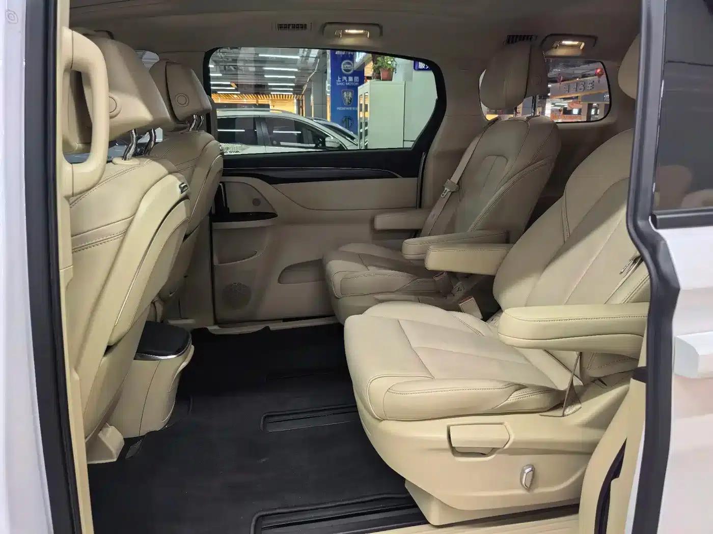 Buick GL8 2022 ES Avantgarde 653T Premium Edition — миниатюра 6