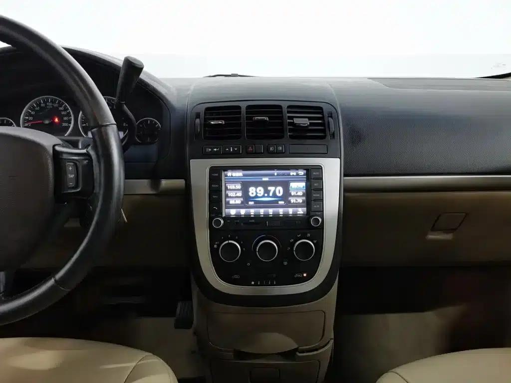 Buick GL8 2014 2.4L Executive Edition — миниатюра 12