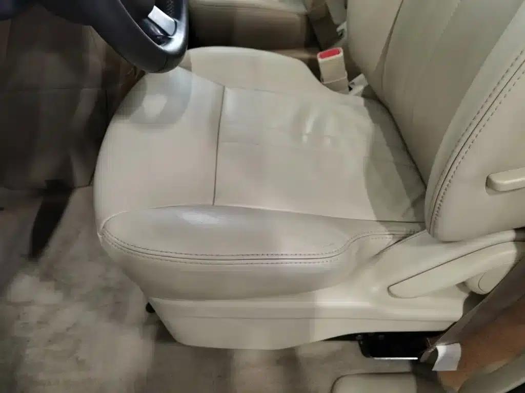 Buick GL8 2014 2.4L Executive Edition — миниатюра 20