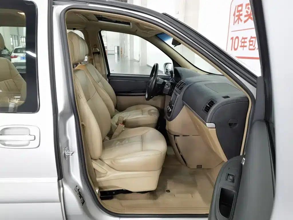 Buick GL8 2014 2.4L Executive Edition — миниатюра 23