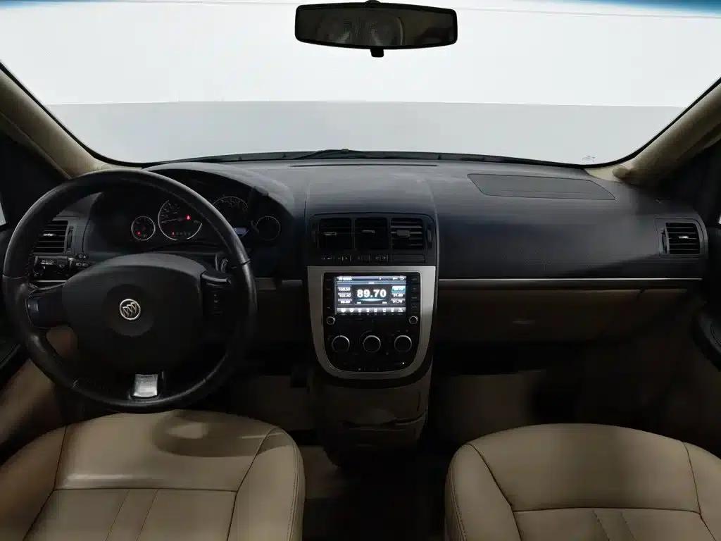 Buick GL8 2014 2.4L Executive Edition — миниатюра 5