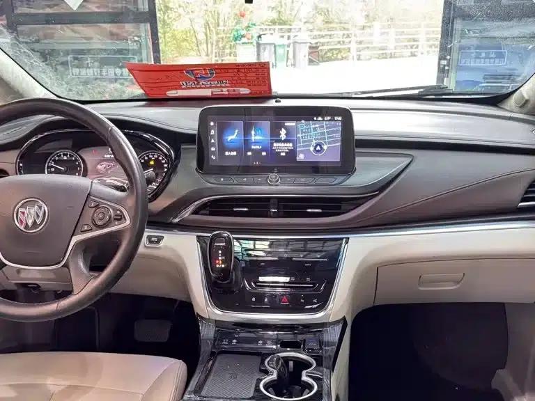 Buick GL8 2021 Land Business Class 652T Smart Premium Edition — миниатюра 6