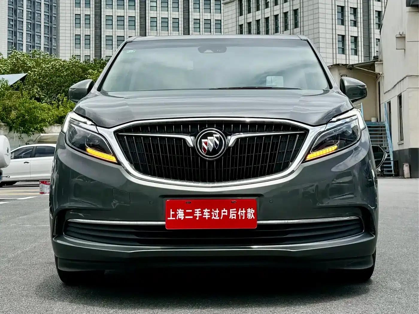 Buick GL8 2017 ES 28T Flagship Edition (National V Emission Standard) — миниатюра 1