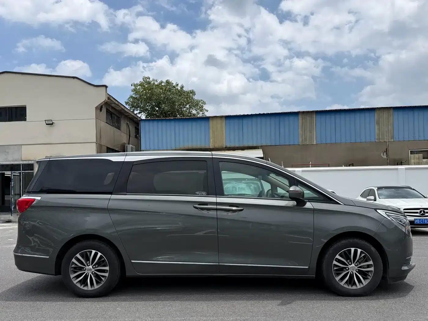 Buick GL8 2017 ES 28T Flagship Edition (National V Emission Standard) — миниатюра 15