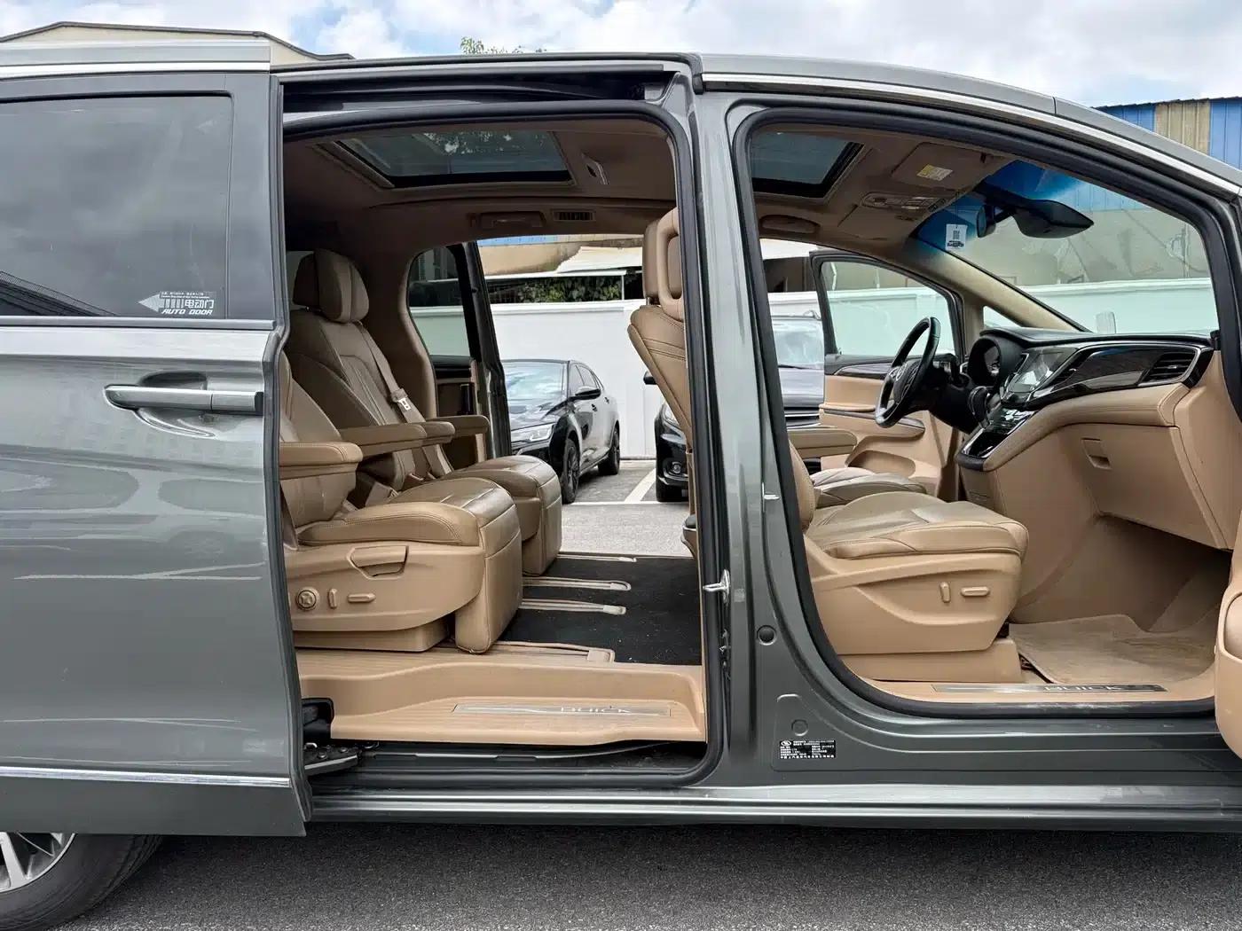 Buick GL8 2017 ES 28T Flagship Edition (National V Emission Standard) — миниатюра 16