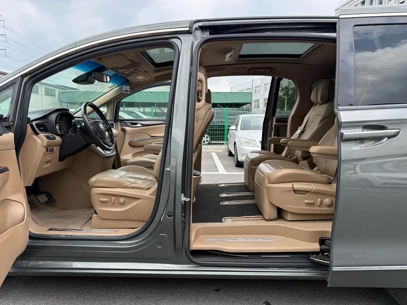 Buick GL8 2017 ES 28T Flagship Edition (National V Emission Standard) — миниатюра 19
