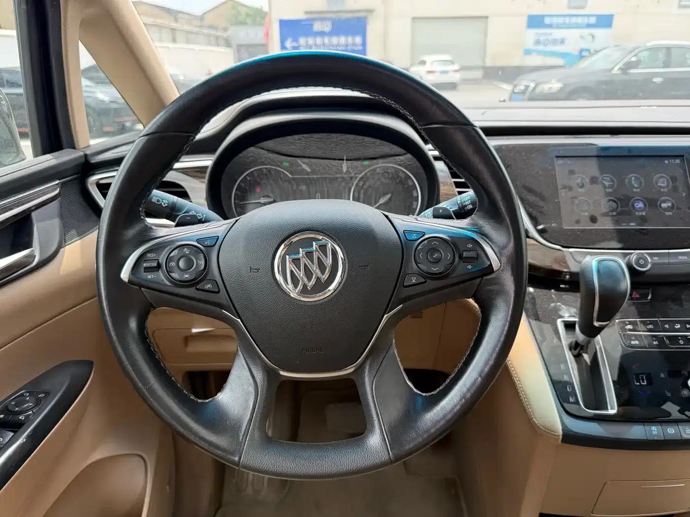 Buick GL8 2017 ES 28T Flagship Edition (National V Emission Standard) — миниатюра 6