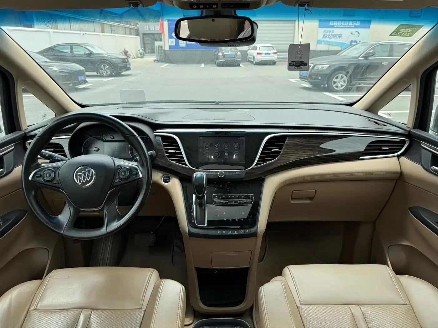 Buick GL8 2017 ES 28T Flagship Edition (National V Emission Standard) — миниатюра 8