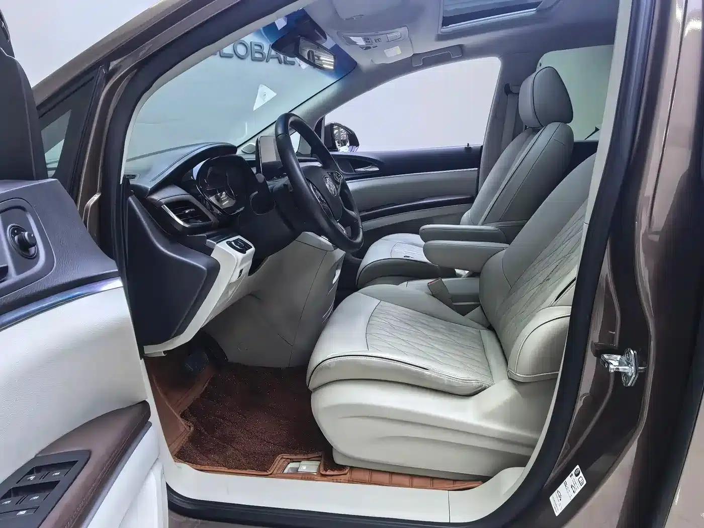 Buick GL8 2021 Land Business Class 652T Luxury — миниатюра 8