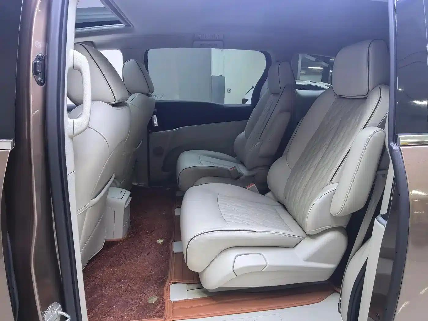 Buick GL8 2021 Land Business Class 652T Luxury — миниатюра 9
