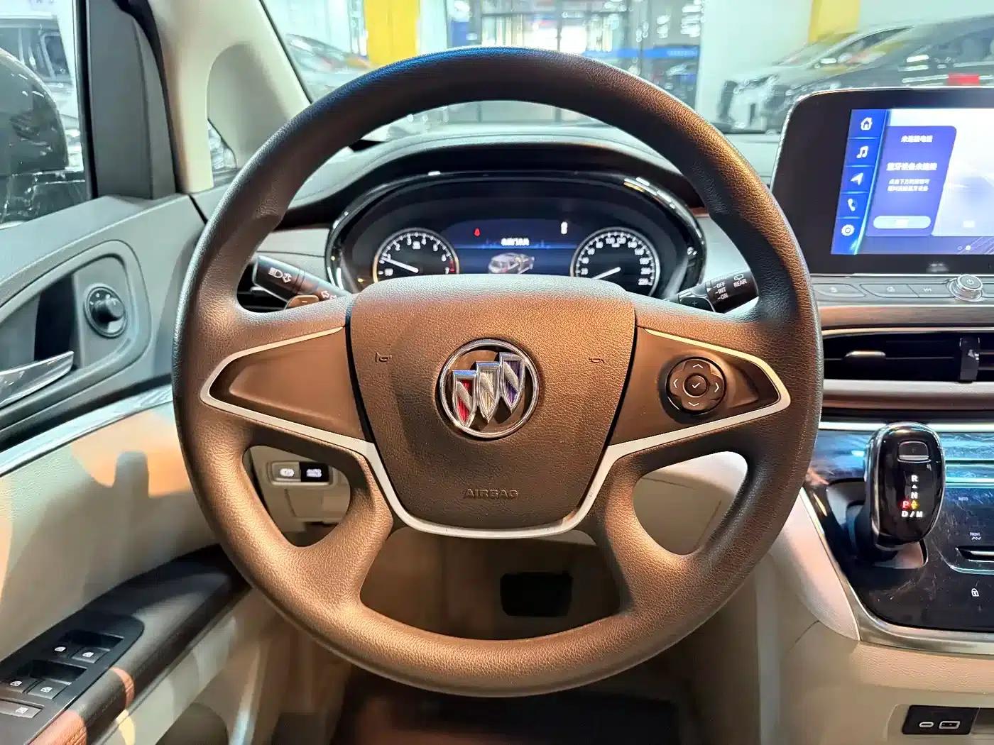 Buick GL8 2023 Land Business Class Comfort Edition — миниатюра 13