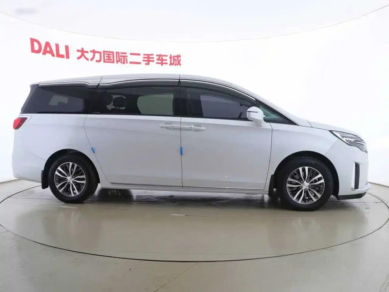 Buick GL8 2023 ES Luxury Comfort Edition — миниатюра 11